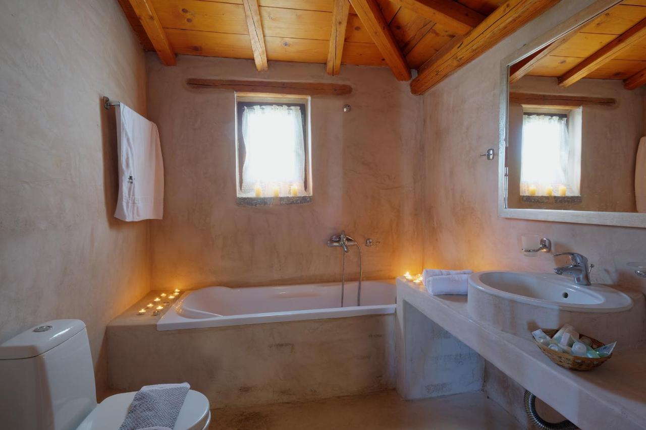 Achelatis Traditional Guest Houses Areopoli Bagian luar foto