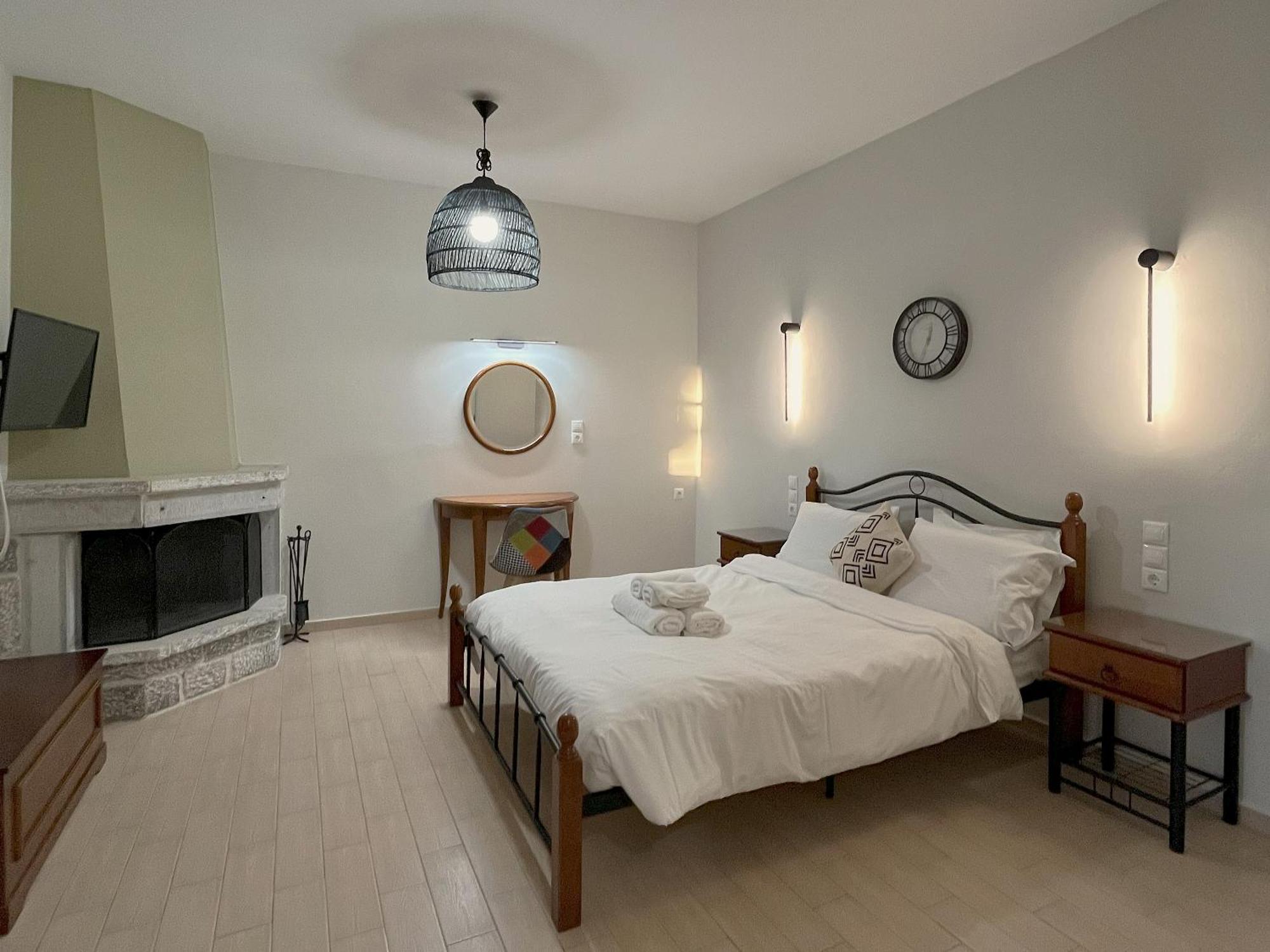 Achelatis Traditional Guest Houses Areopoli Bagian luar foto
