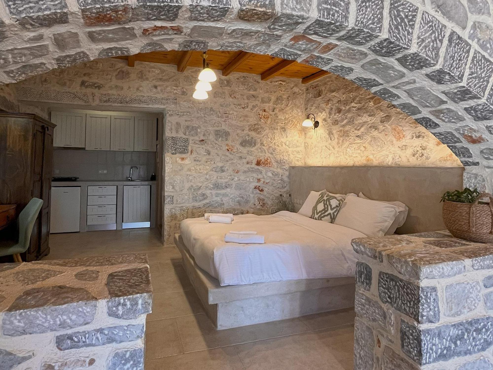 Achelatis Traditional Guest Houses Areopoli Bagian luar foto